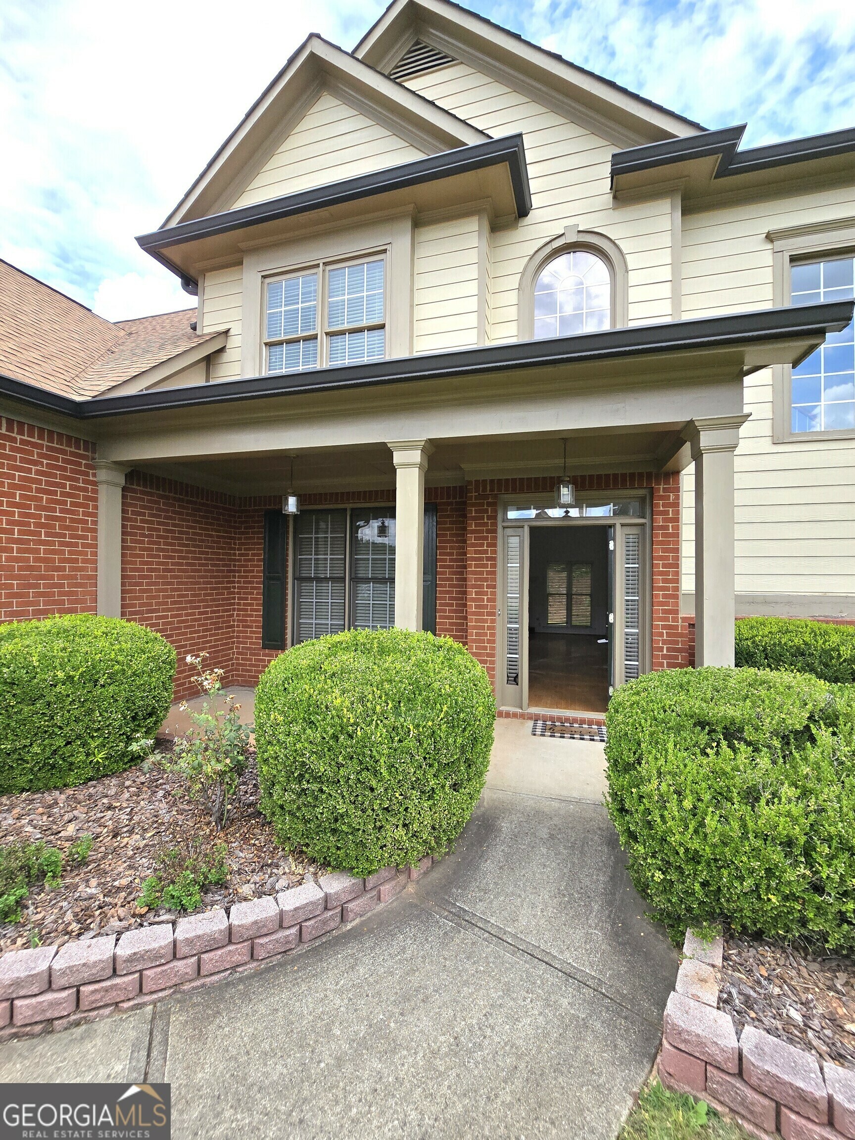 Property Photo:  3070 Ridge Oak Drive  GA 30024 