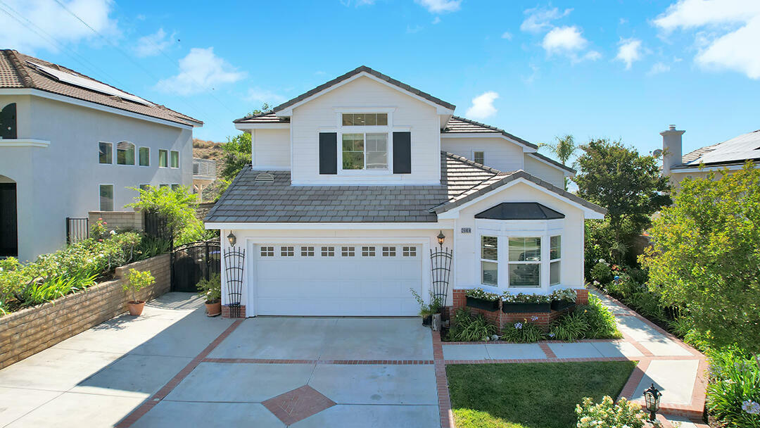 Property Photo:  28809 Garnet Canyon Drive  CA 91390 