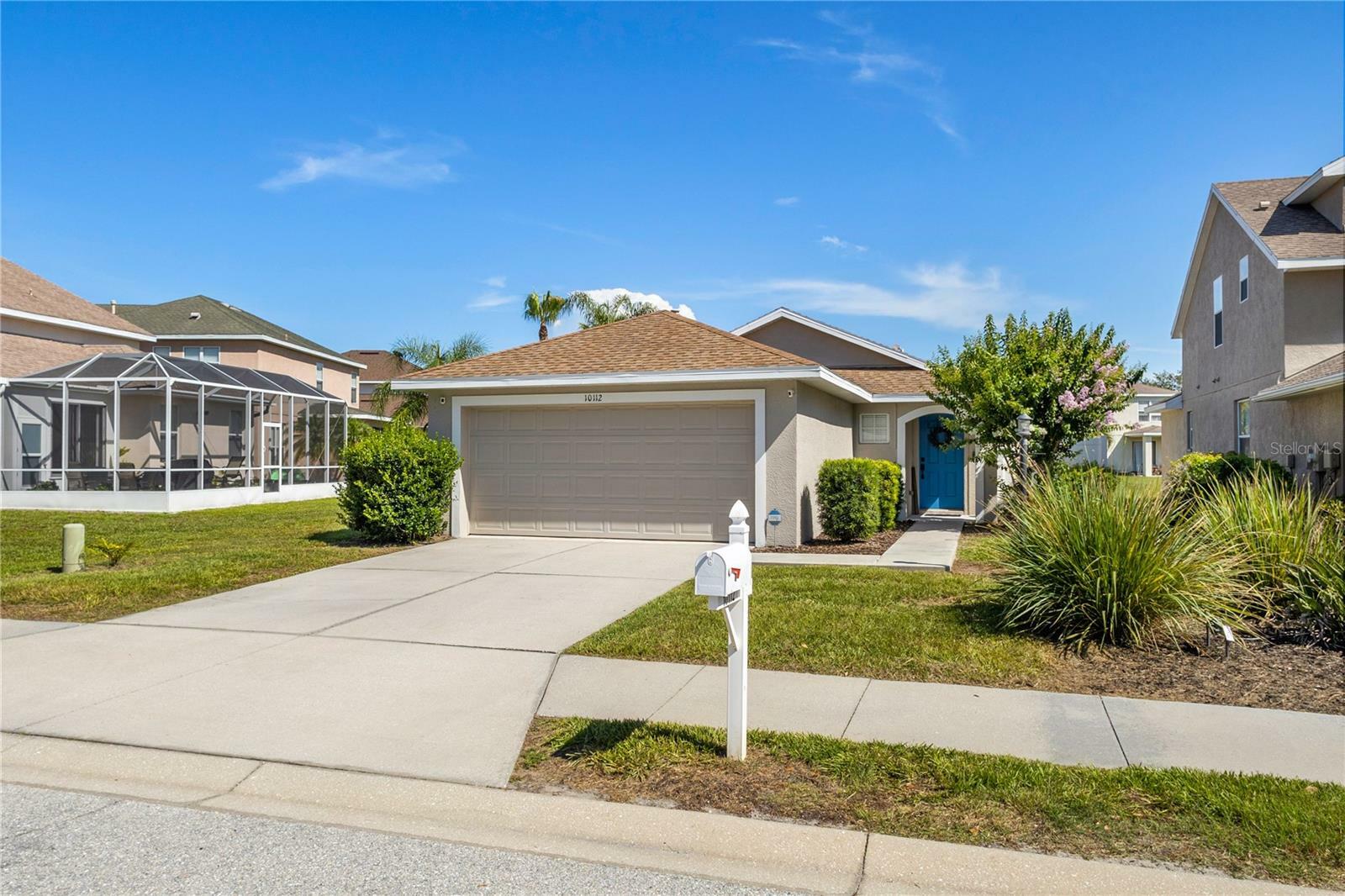 Property Photo:  10112 38th Ct E  FL 34219 