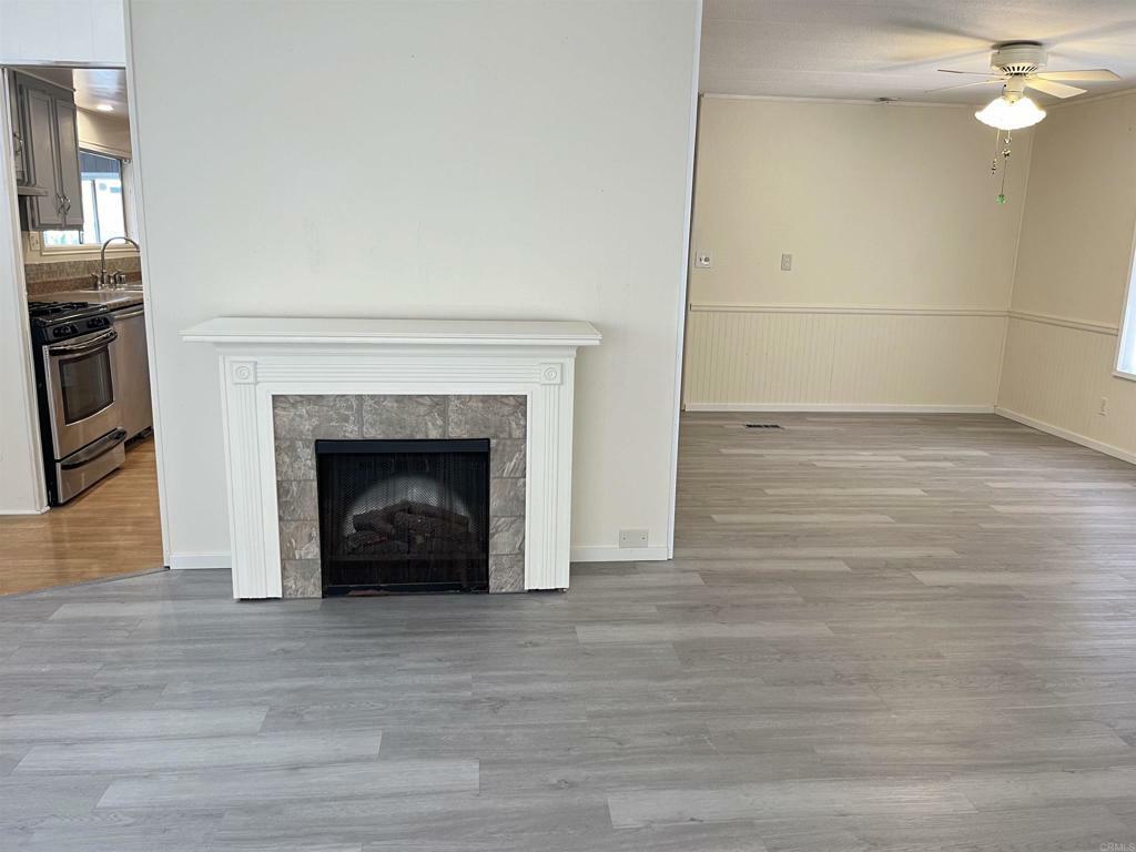 Property Photo: 900 Howard Avenue 20 CA 92029