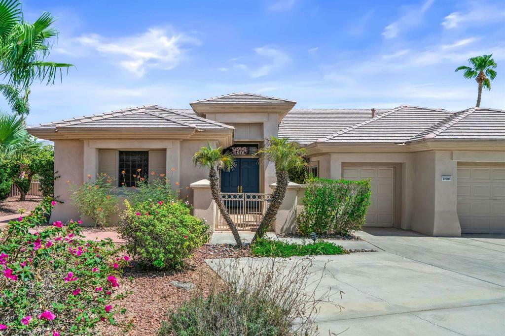 Property Photo:  39303 Gleneagles Circle  CA 92211 