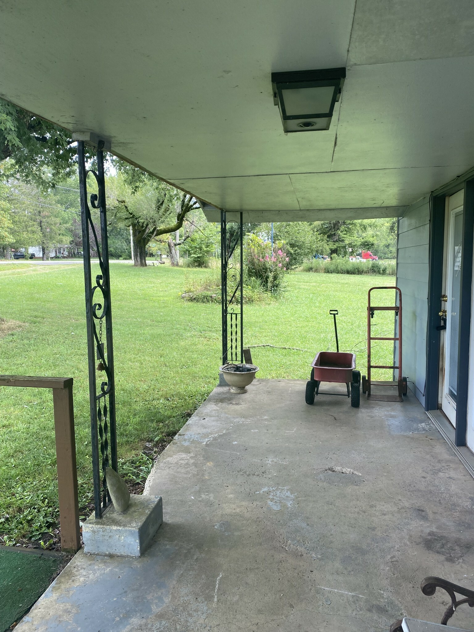 Property Photo:  1353 Main St  TN 37301 