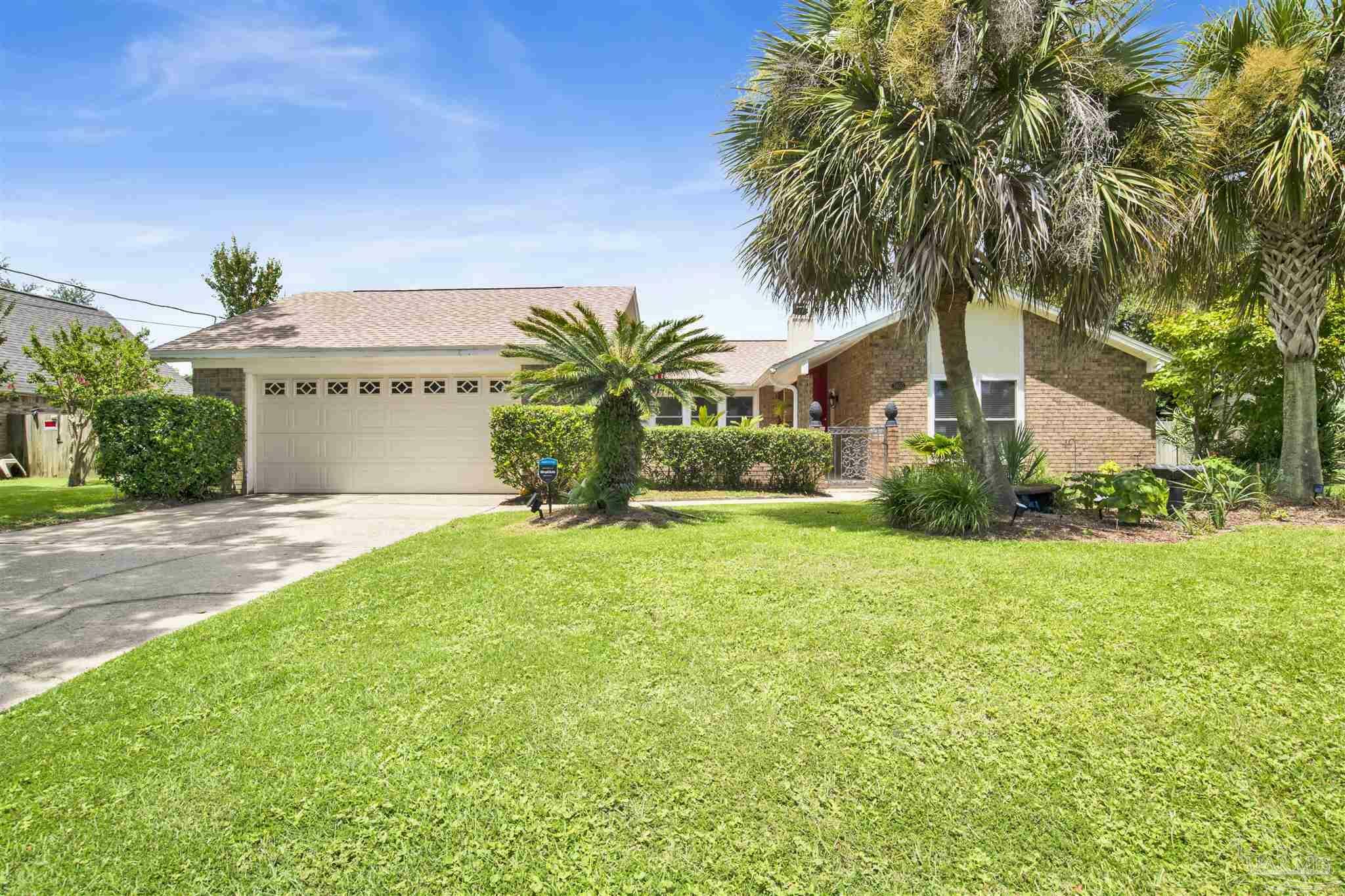 Property Photo:  3650 Wimbledon Dr  FL 32504 