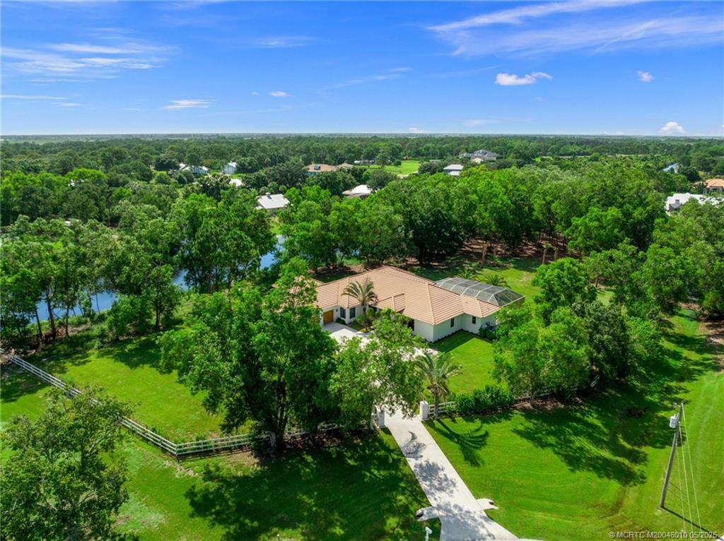 Property Photo: 9856 SW Pueblo Terrace FL 34990