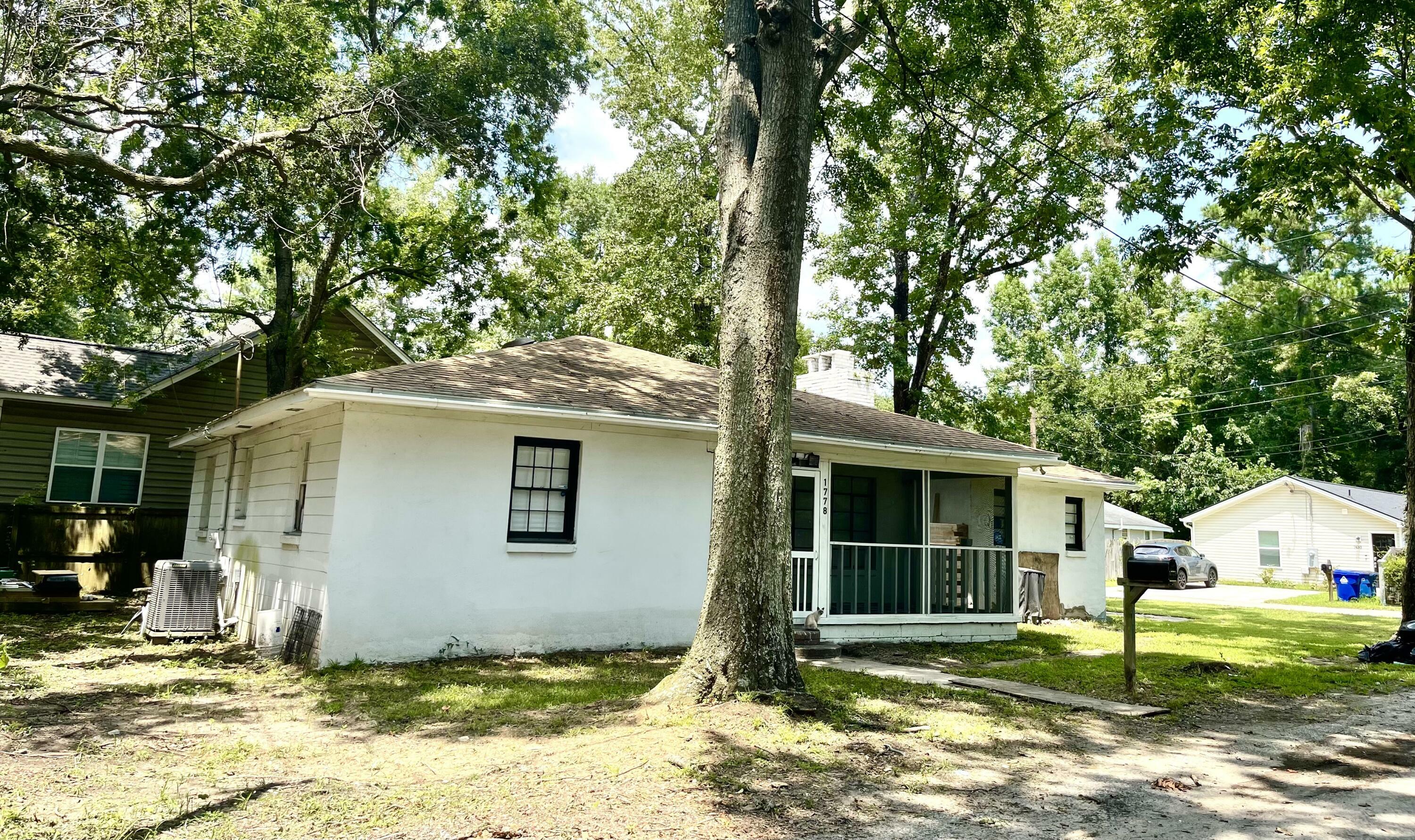 Property Photo:  1778 Brockington Avenue  SC 29407 