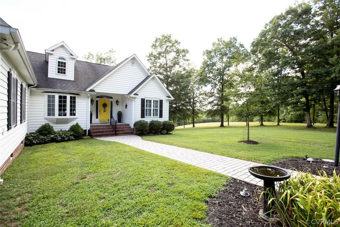 Property Photo:  400 Meriwood Farm Road  VA 23901 