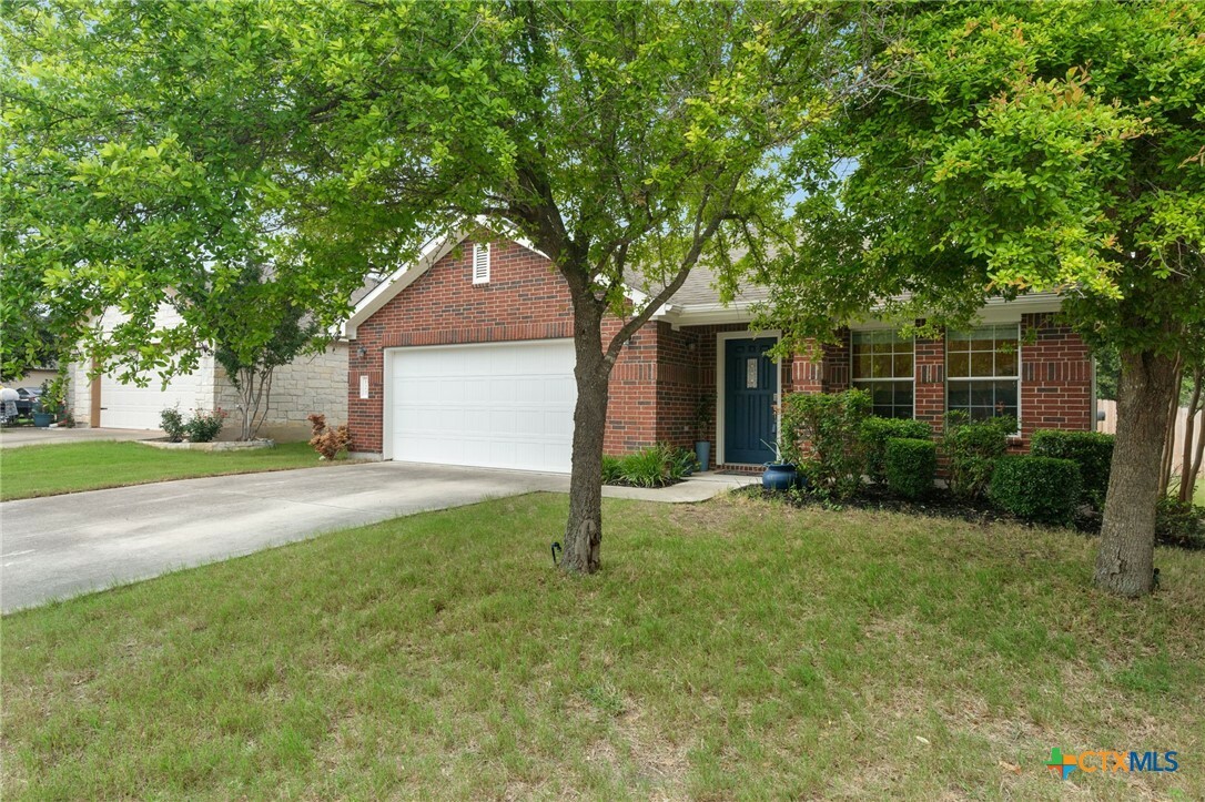 Property Photo:  123 Birdwell Lane  TX 78610 