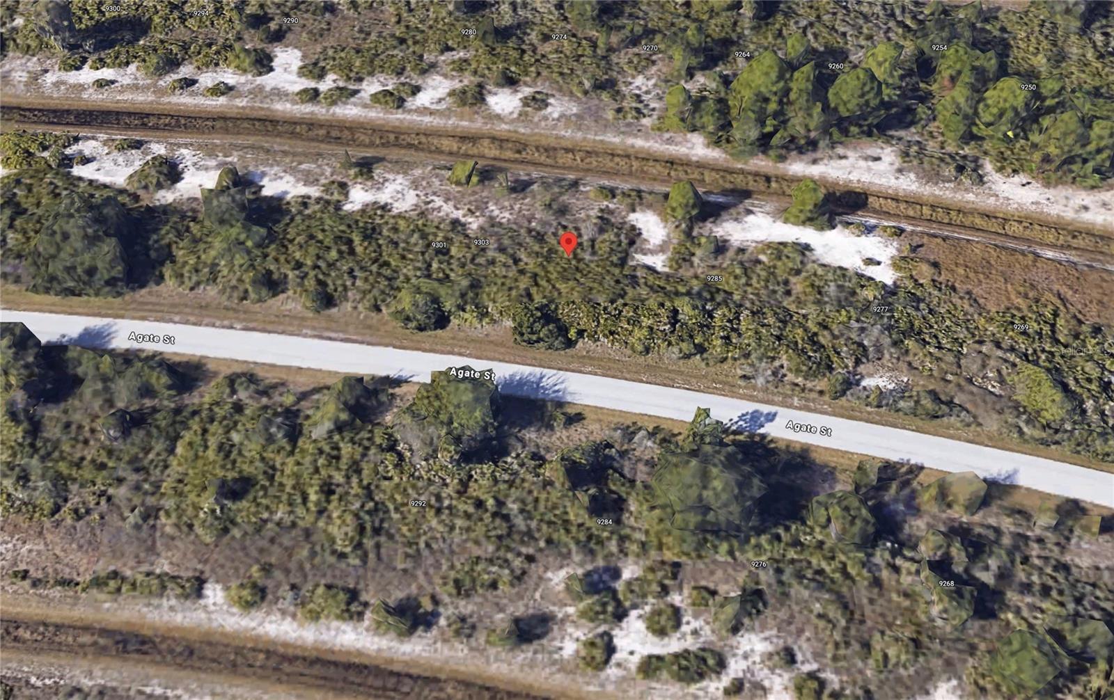 Property Photo: 9293 Agate Street FL 33981