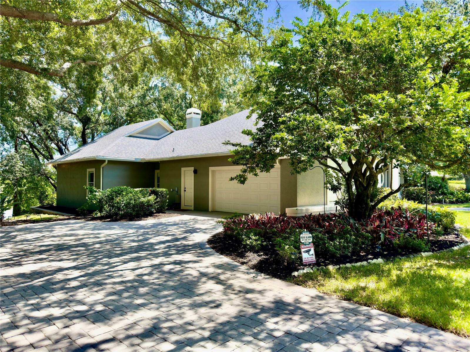 Property Photo:  1225 Almond Tree Court  FL 32835 