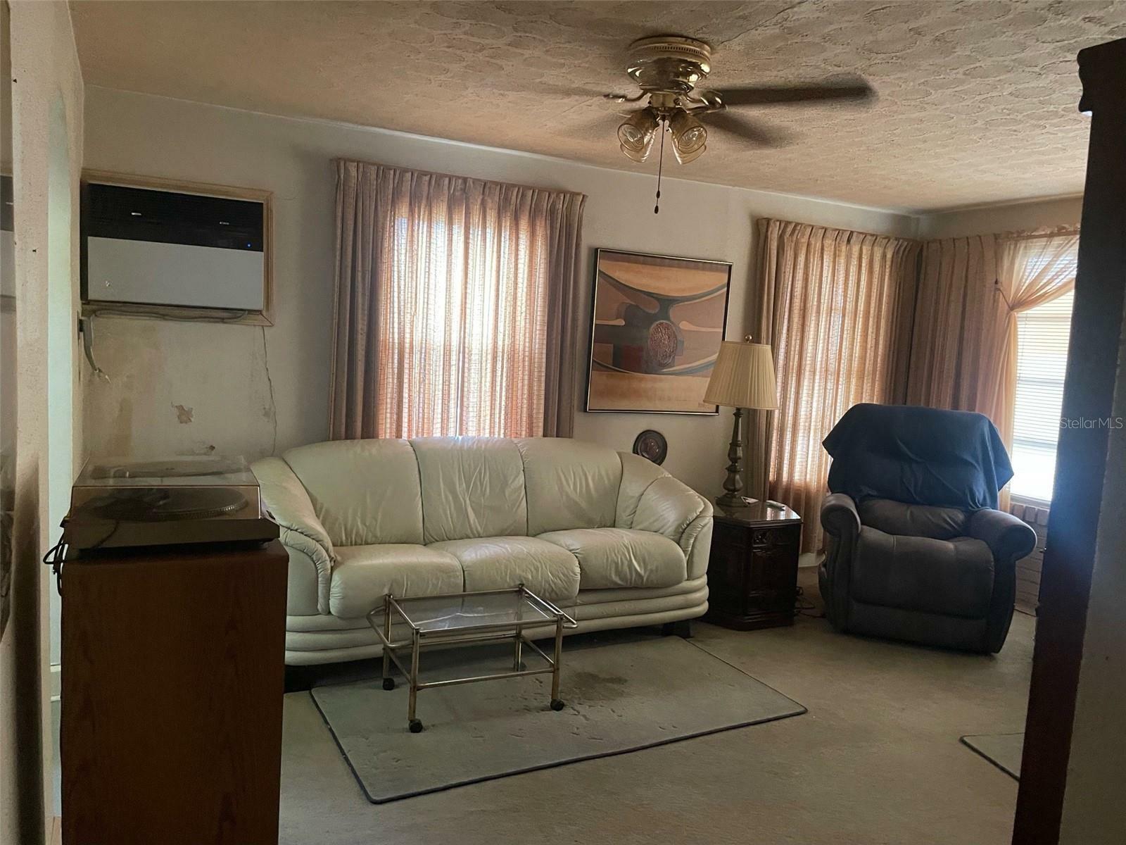 Property Photo:  4900 29th Avenue N  FL 33710 