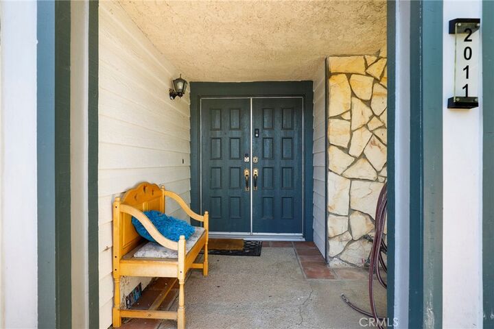 Property Photo: 2011 Moonflower Court CA 93550