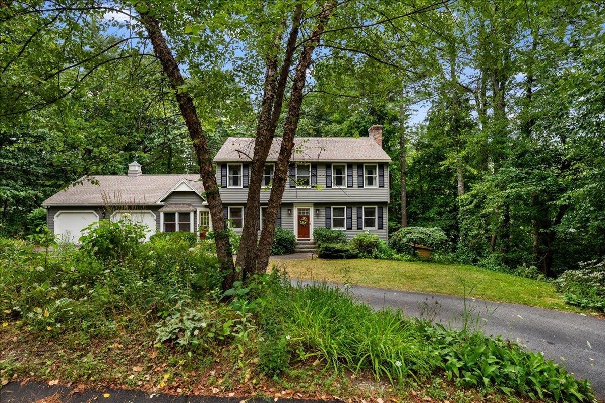 Property Photo:  3 Brookview Terrace  NH 03110 