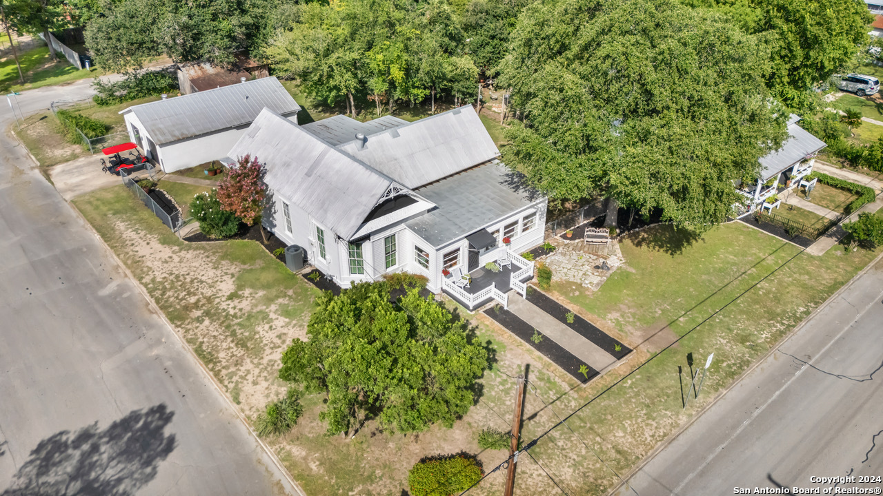 Property Photo:  619 Comal Ave  TX 78130 