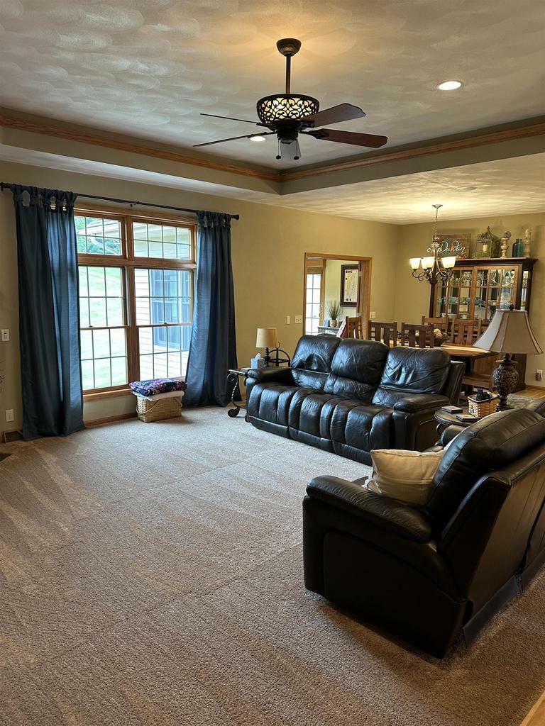 Property Photo:  5420 North Old Orchard Drive  WI 53545 