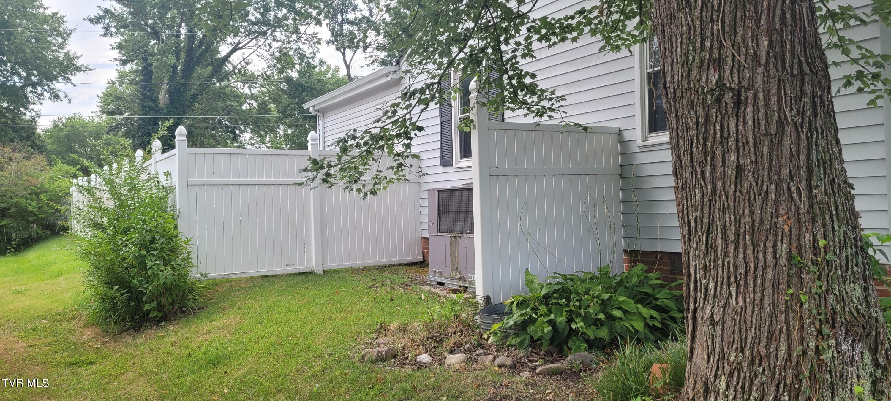 Property Photo:  1301 Midland Drive  TN 37664 