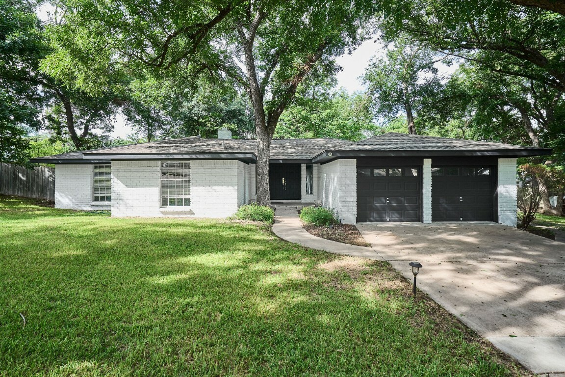 Property Photo:  11621 February Drive  TX 78753 