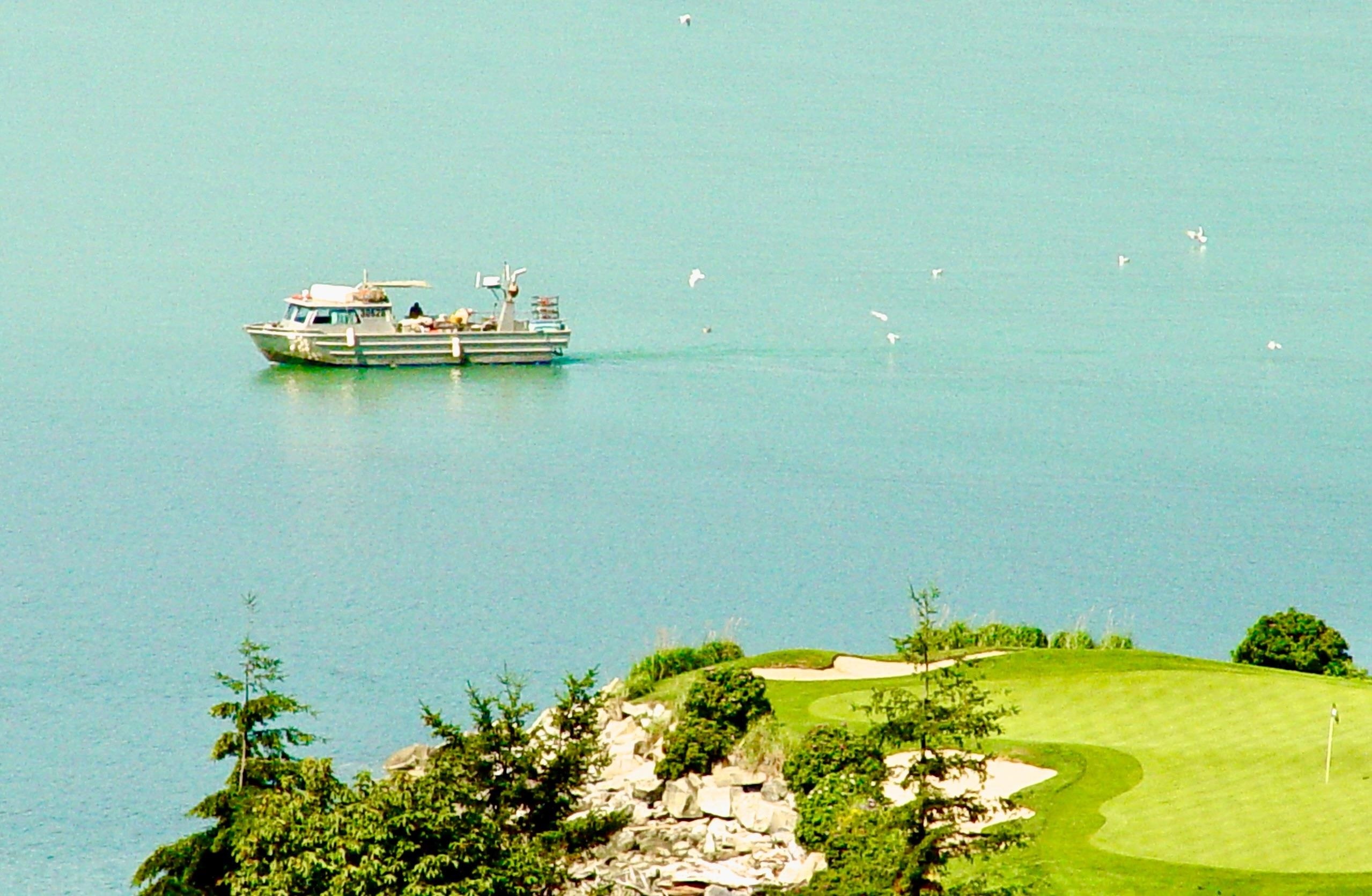 Property Photo: 860 Ocean Crest Drive BC V0N 3Z2