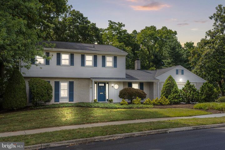 260 Winding Way  Camp Hill PA 17011 photo