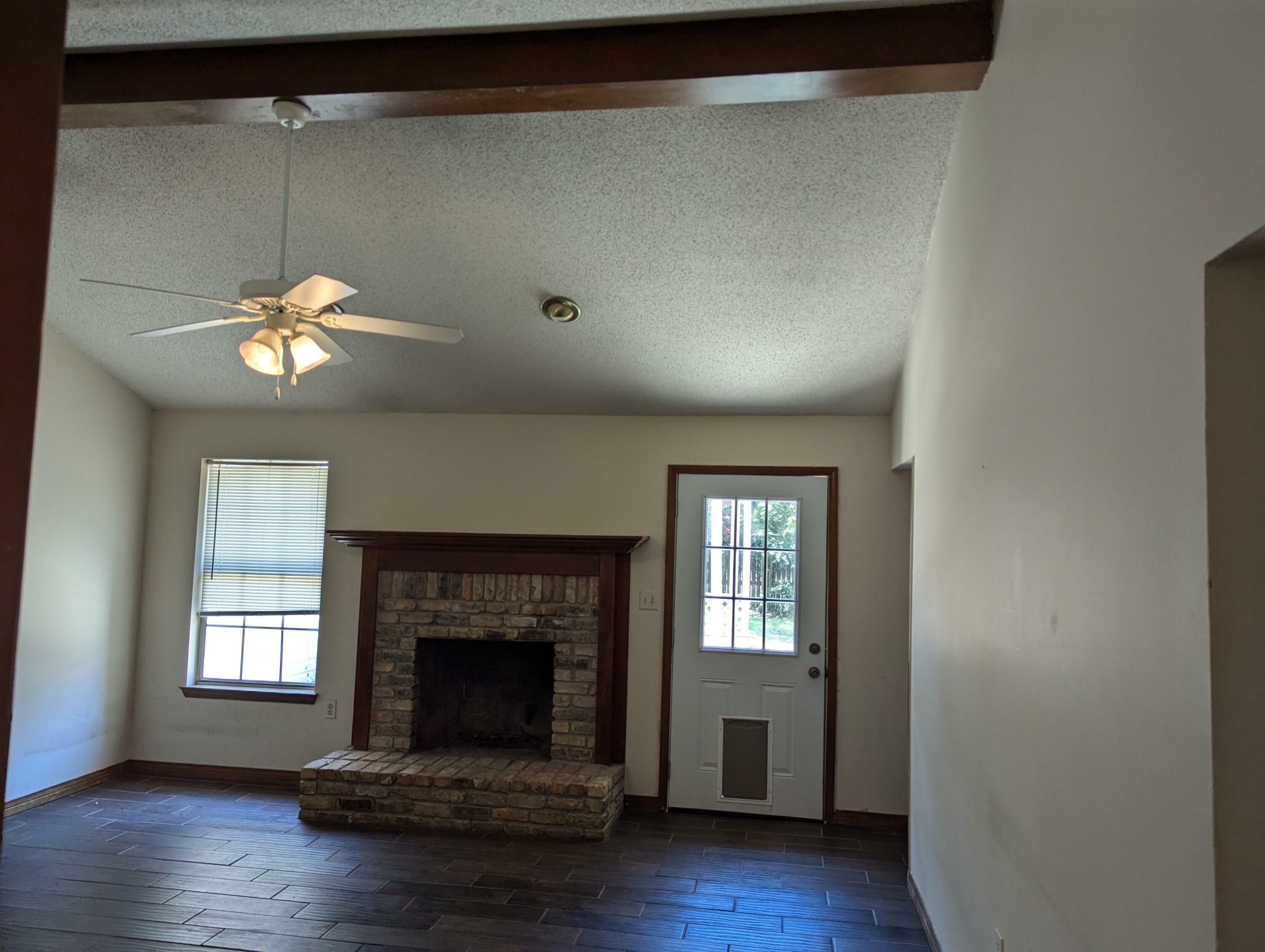 Property Photo:  4 Winfield Way  FL 32569 