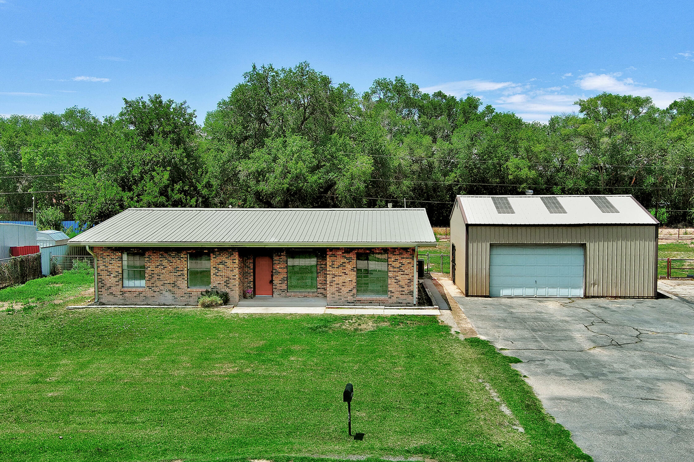 Property Photo:  1850 Wasmer Circle  NM 87068 