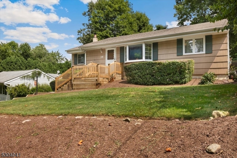 Property Photo:  39 Ellen Dr  NJ 07866 