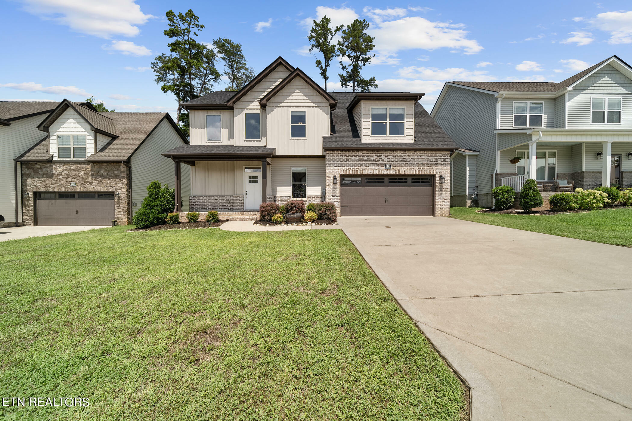 1461 Dream Catcher Drive  Knoxville TN 37920 photo