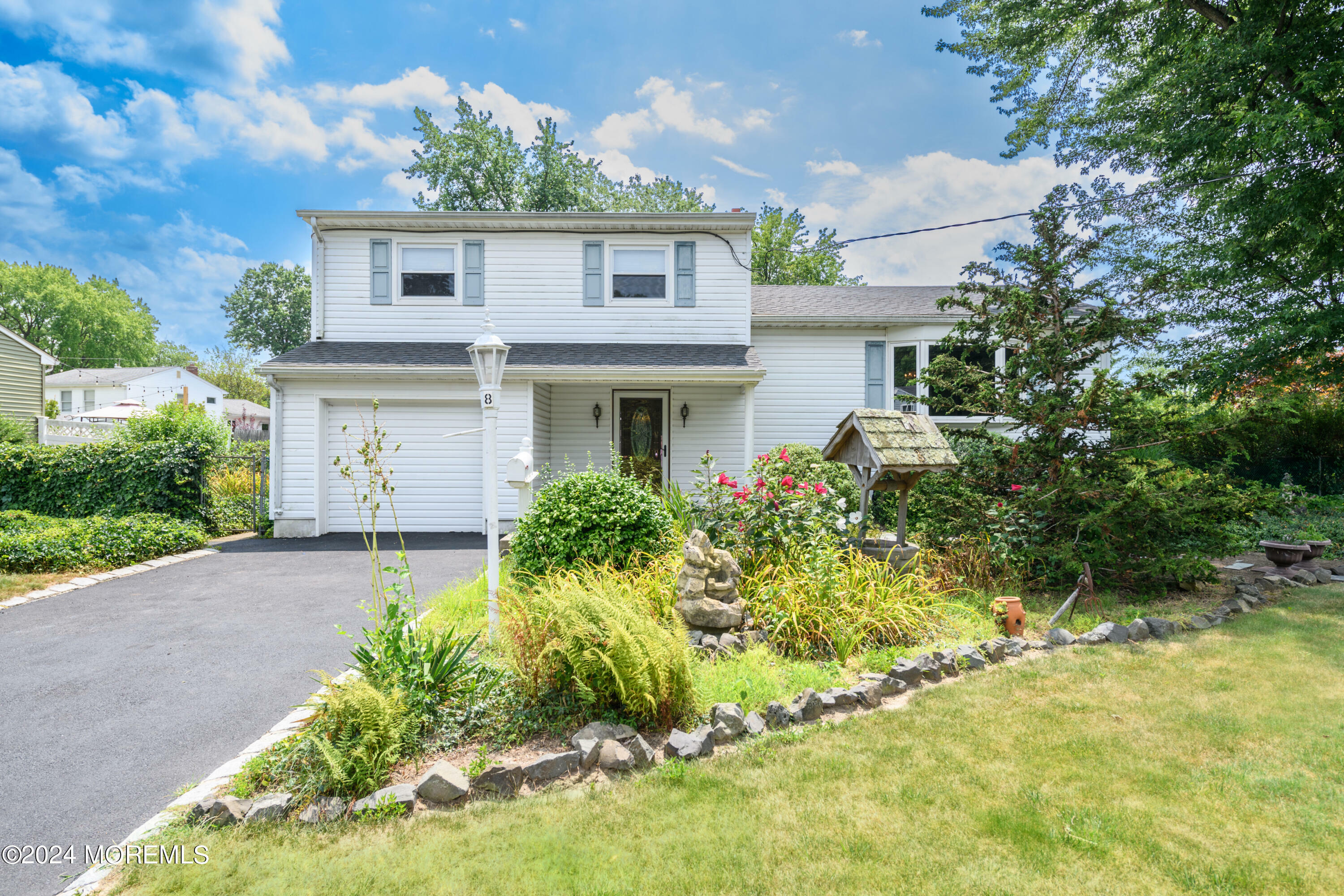 Property Photo:  8 Aberdeen Terrace  NJ 07748 