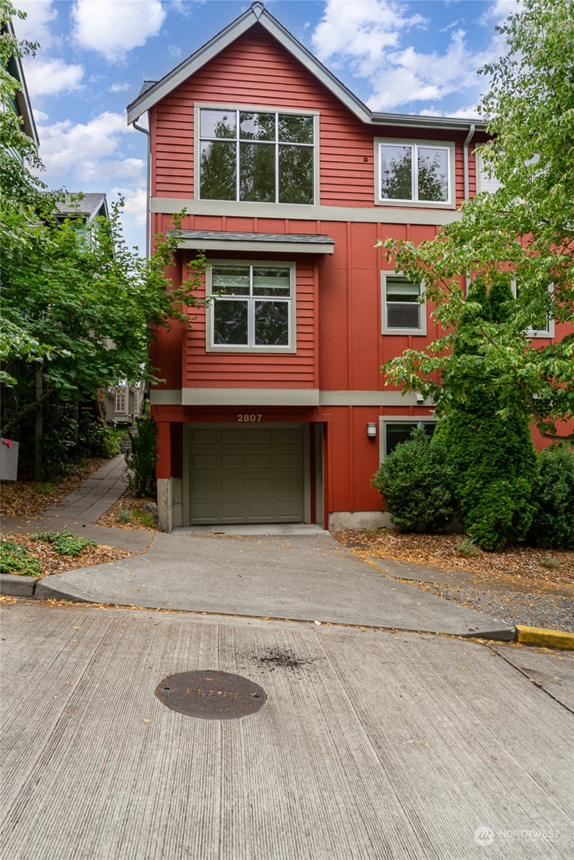 Property Photo:  2807 24th Avenue S  WA 98144 