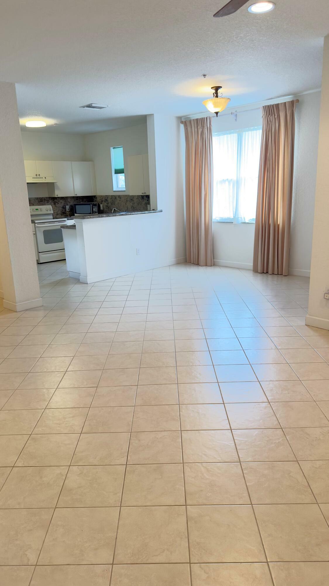 Property Photo:  1124 Shoma Drive 1124  FL 33414 