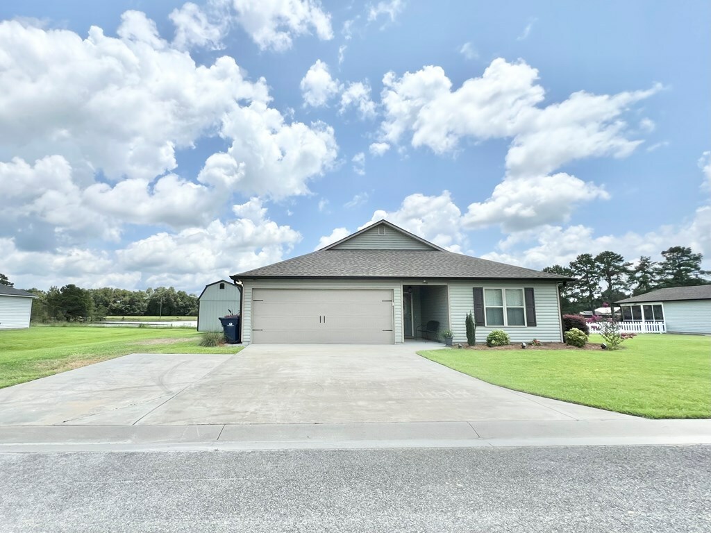 Property Photo:  498 Beaver Street Ext.  GA 31645 