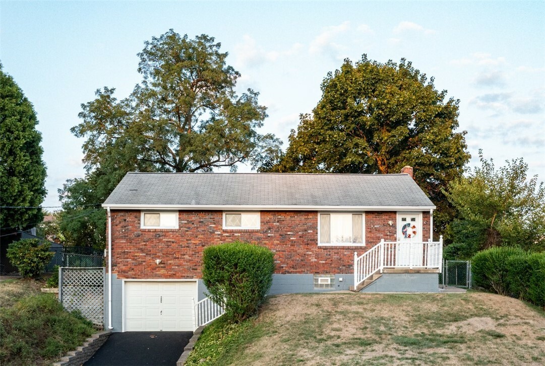 205 Bernardi Dr  Pittsburgh PA 15214 photo