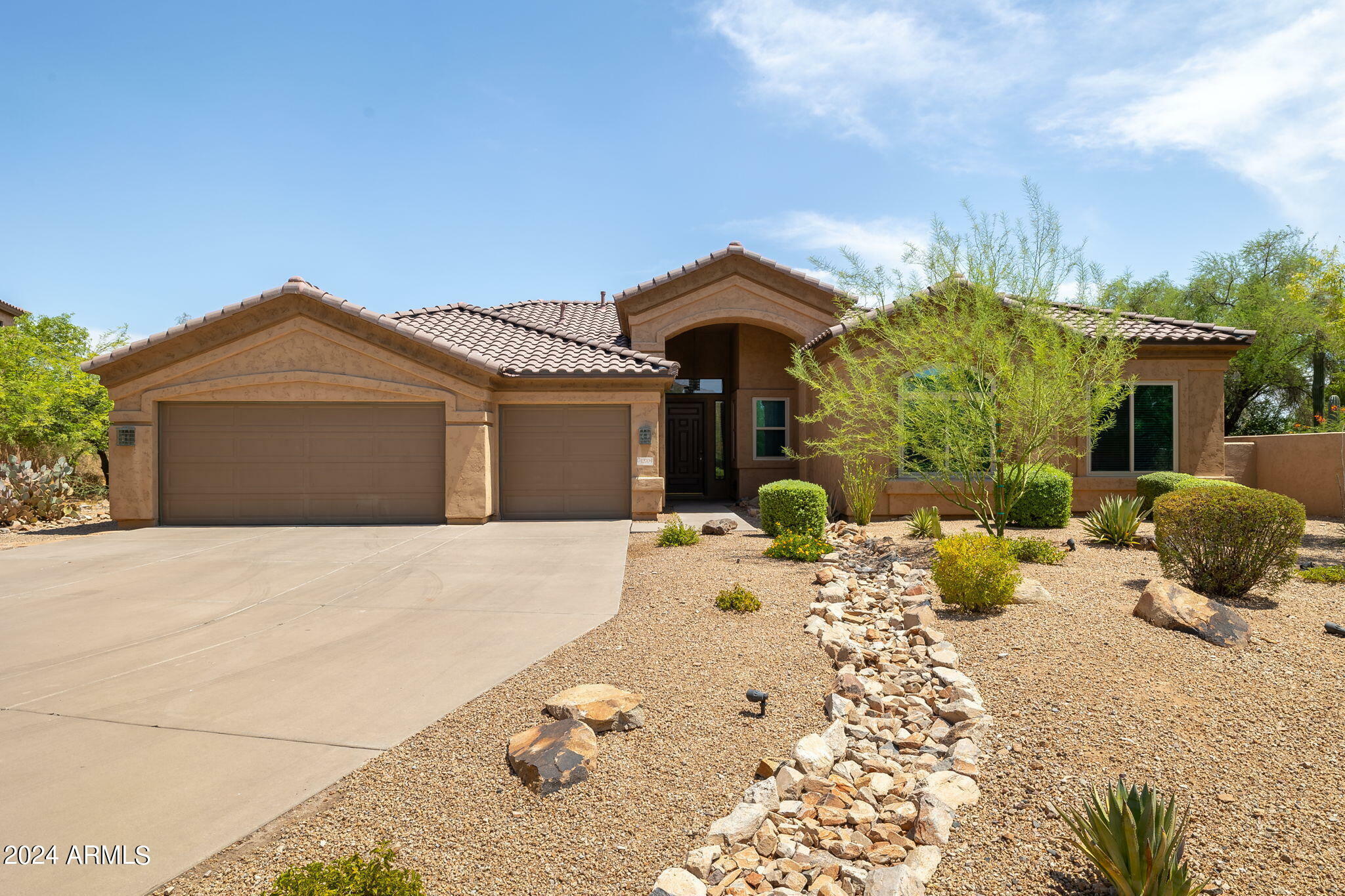 Property Photo:  12704 N 114th Street  AZ 85259 