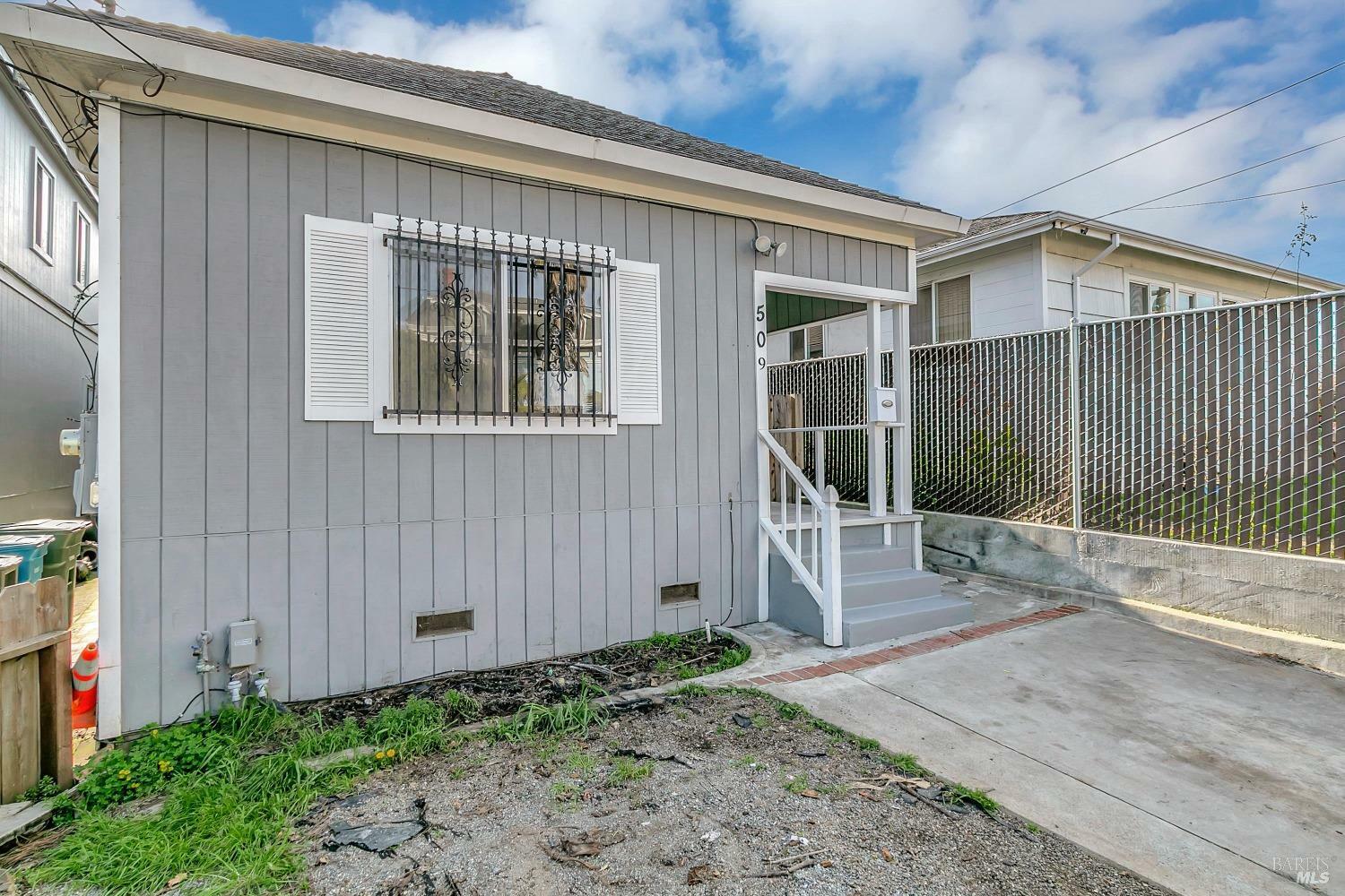 509 509 Porter Street  Vallejo CA 94590 photo