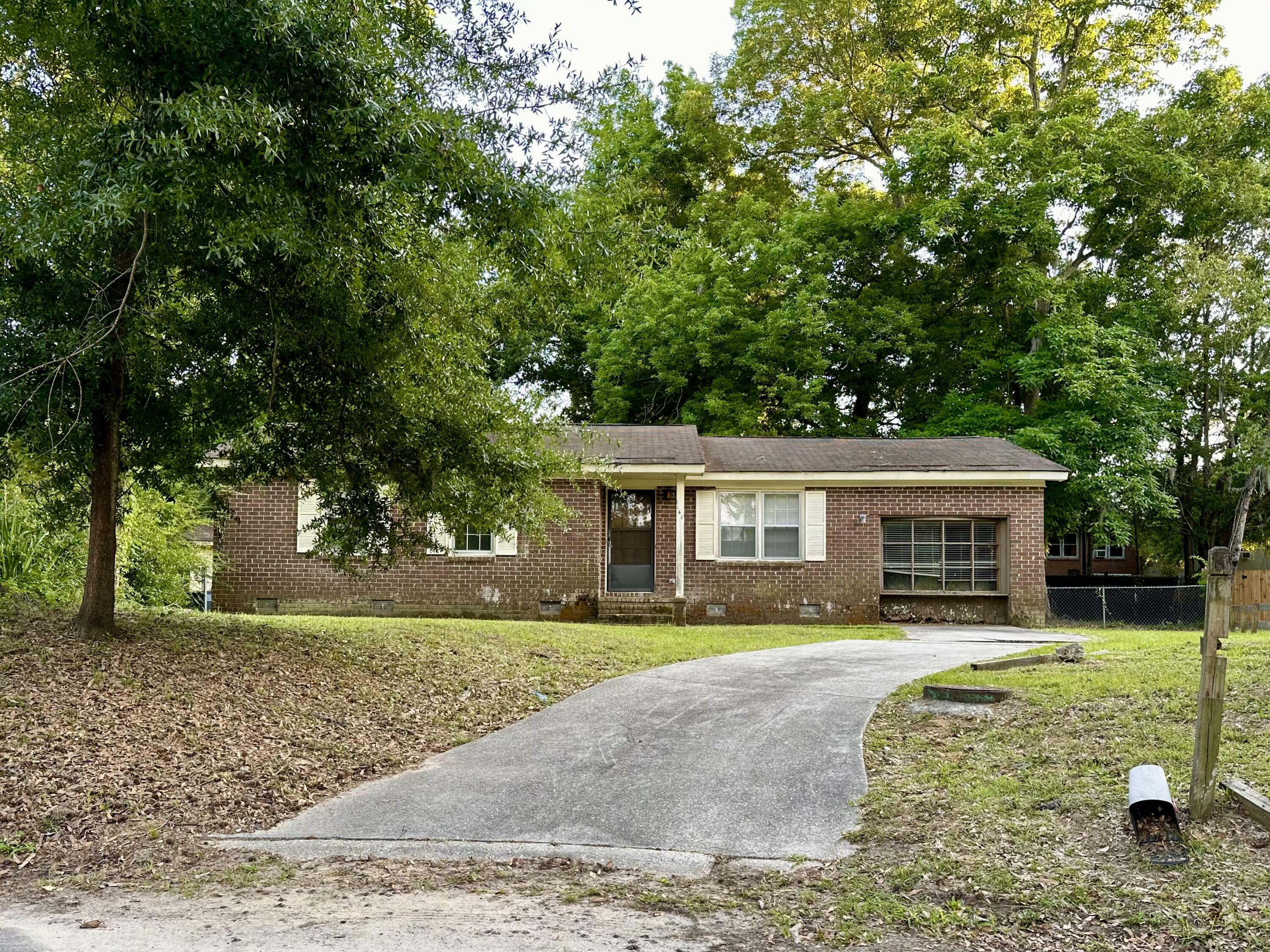 Property Photo:  1141 Bonnie Lane  SC 29464 