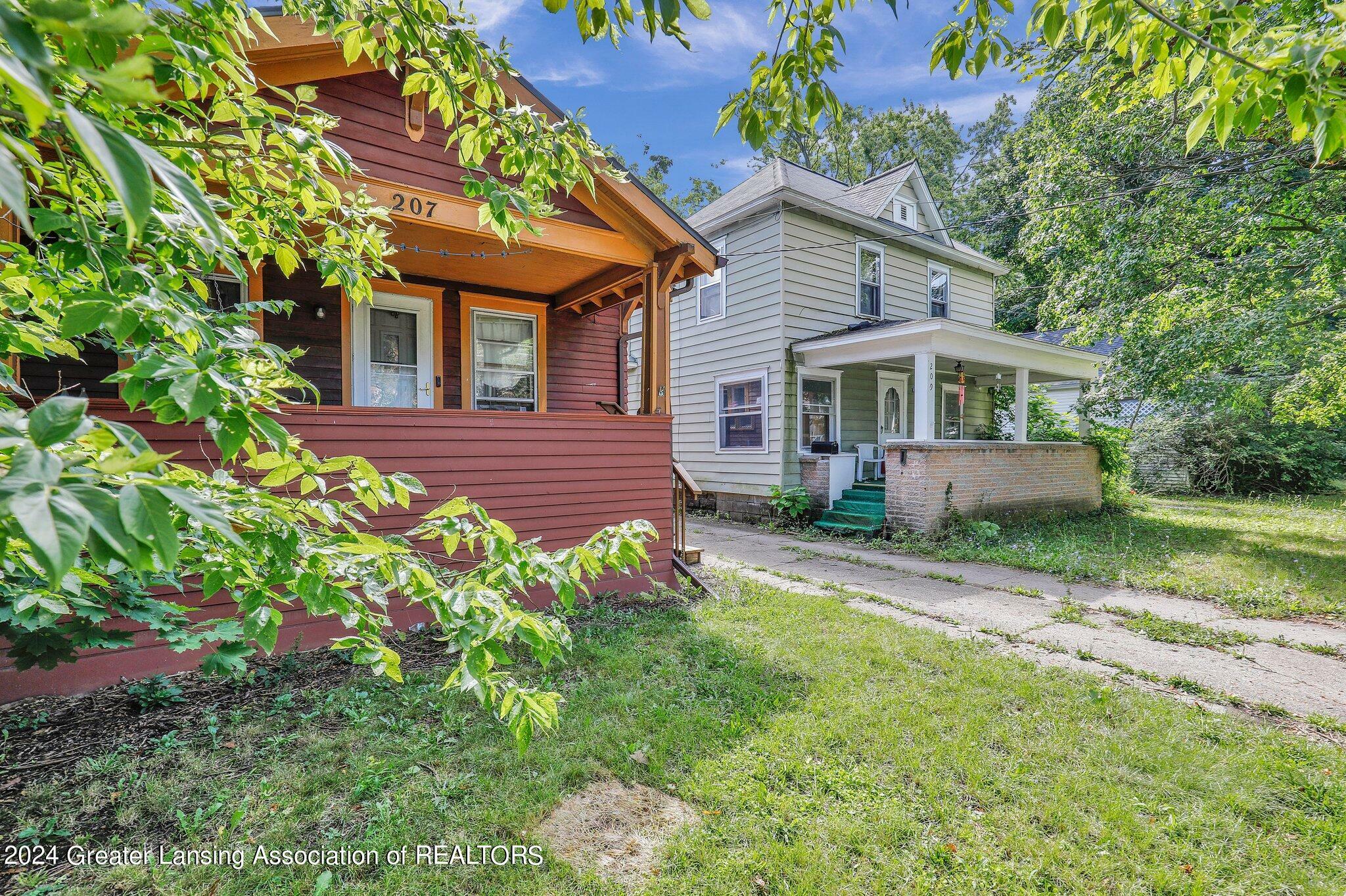 Property Photo:  207 Shepard Street  MI 48912 