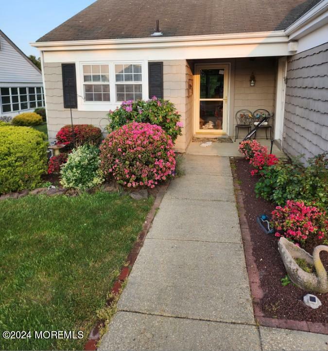 Property Photo:  17 Lambeth Lane  NJ 08759 