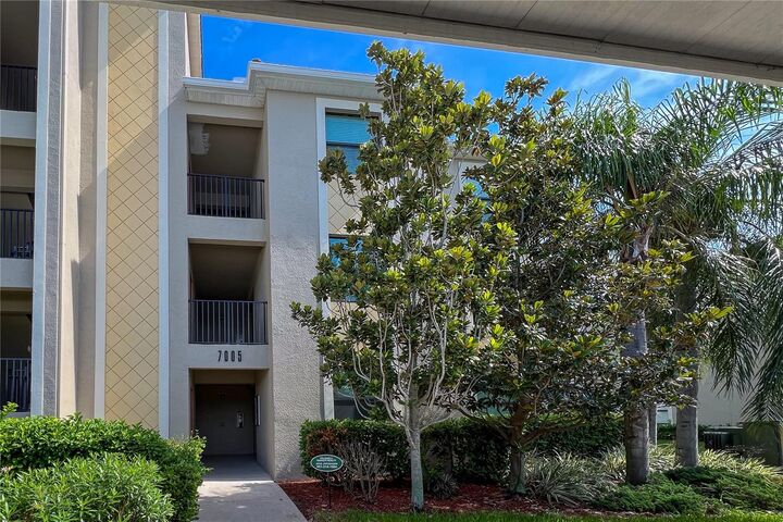 Property Photo:  7005 River Hammock Drive 308  FL 34212 