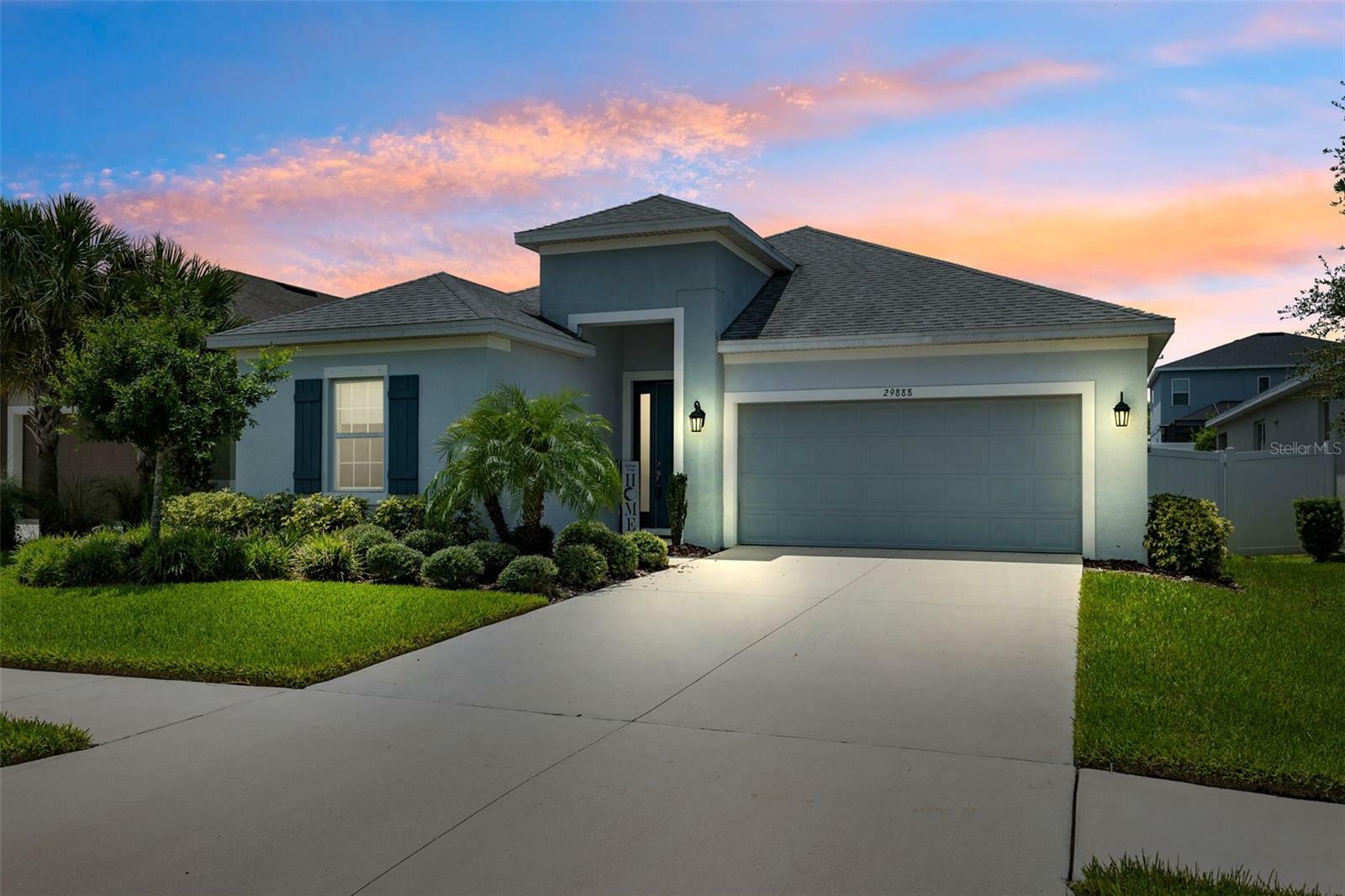 Property Photo:  29888 Walsh Oak Drive  FL 33545 