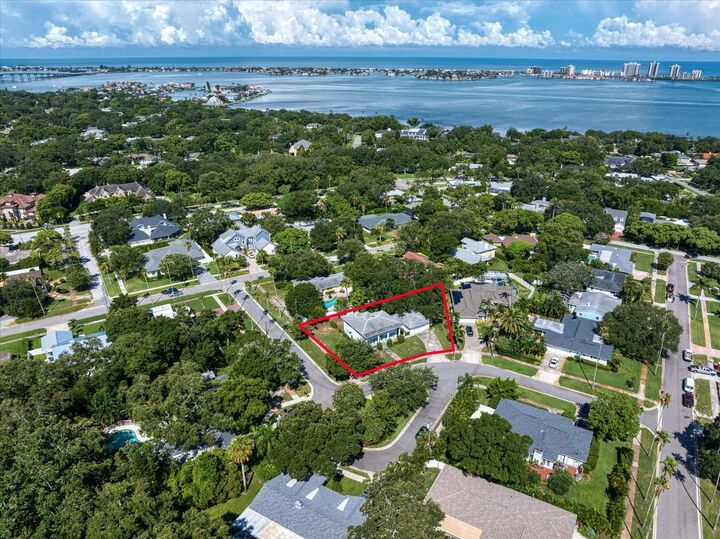 Property Photo: 24 Fountain Square FL 33756