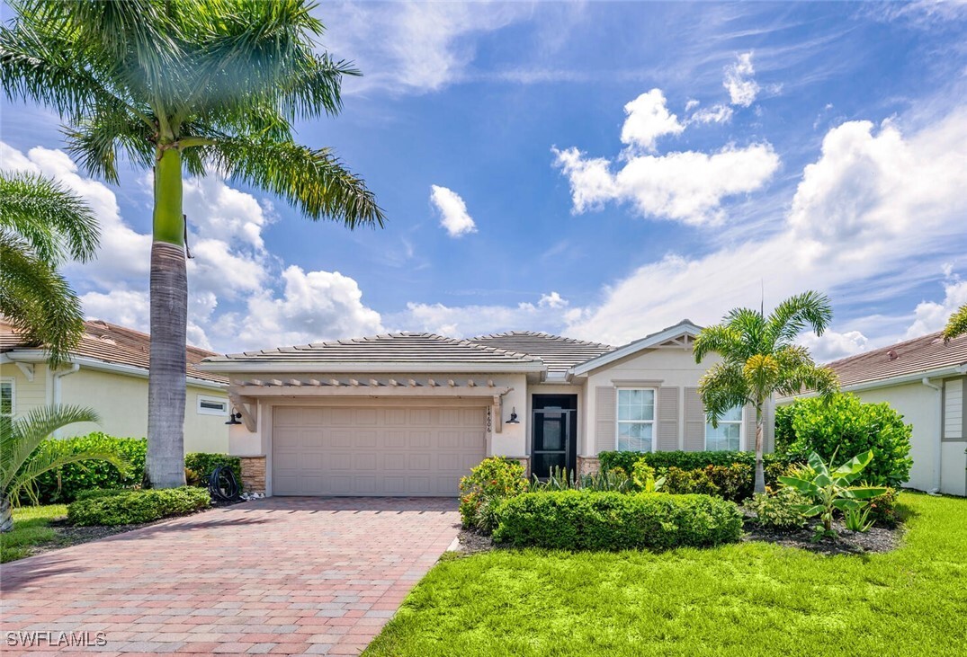 Property Photo: 14606 Tropical Drive FL 34114