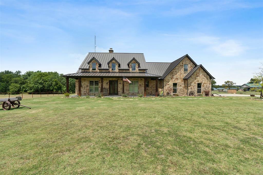 Property Photo:  4180 N Smith Road  TX 75087 