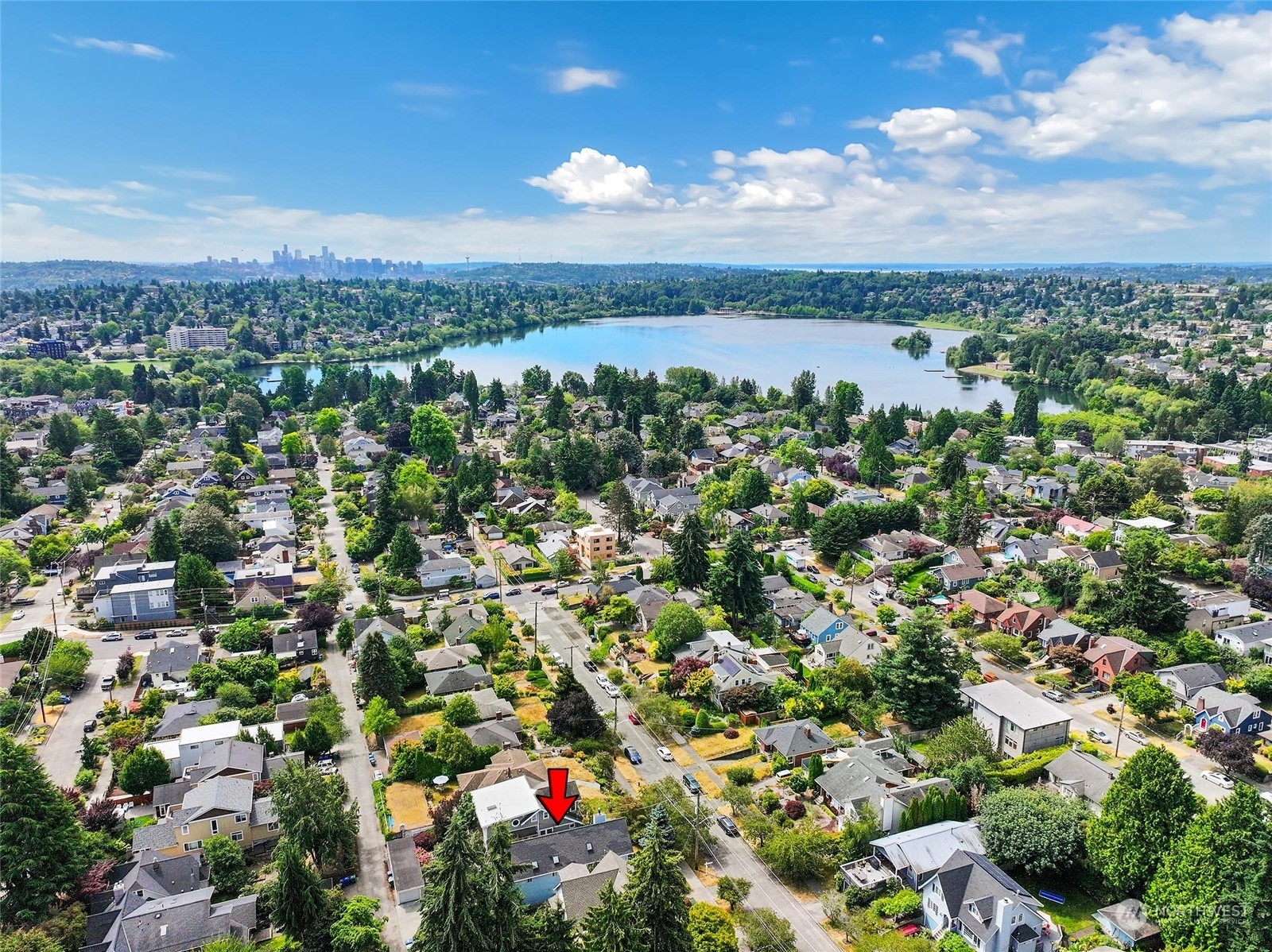 Property Photo: 8040 Corliss Avenue N WA 98103