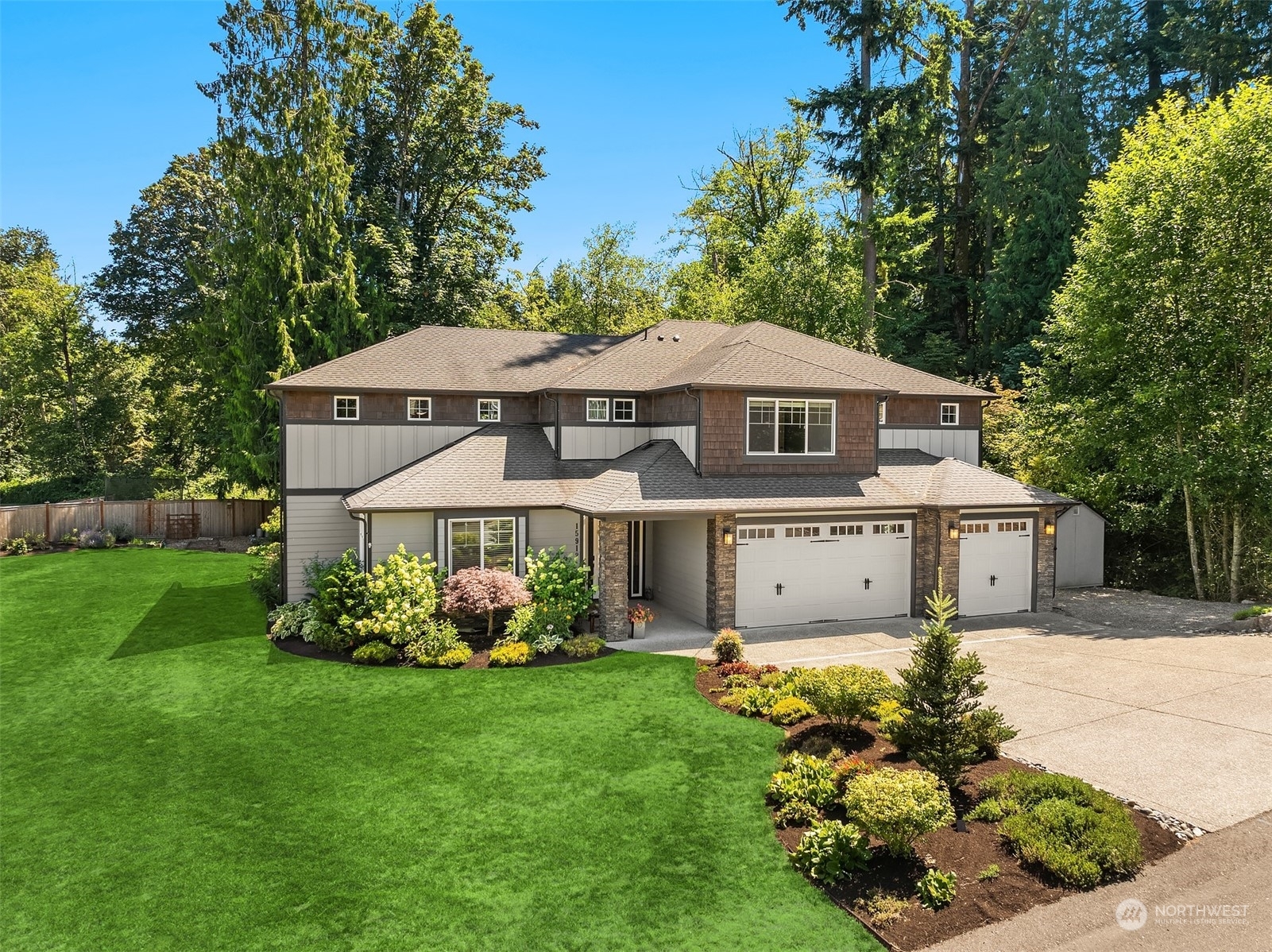 Property Photo:  15912 57th Place SE  WA 98290 