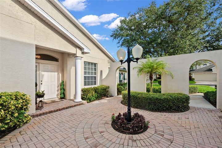 Property Photo:  1611 Rachel Ct  FL 33756 