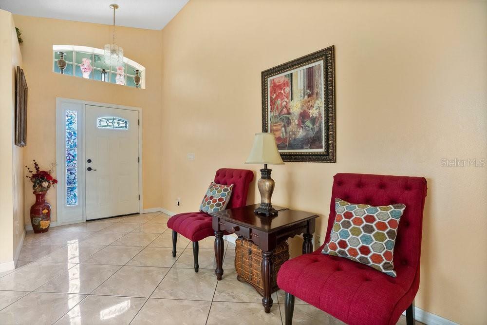 Property Photo:  1663 Nestlewood Trail  FL 32837 