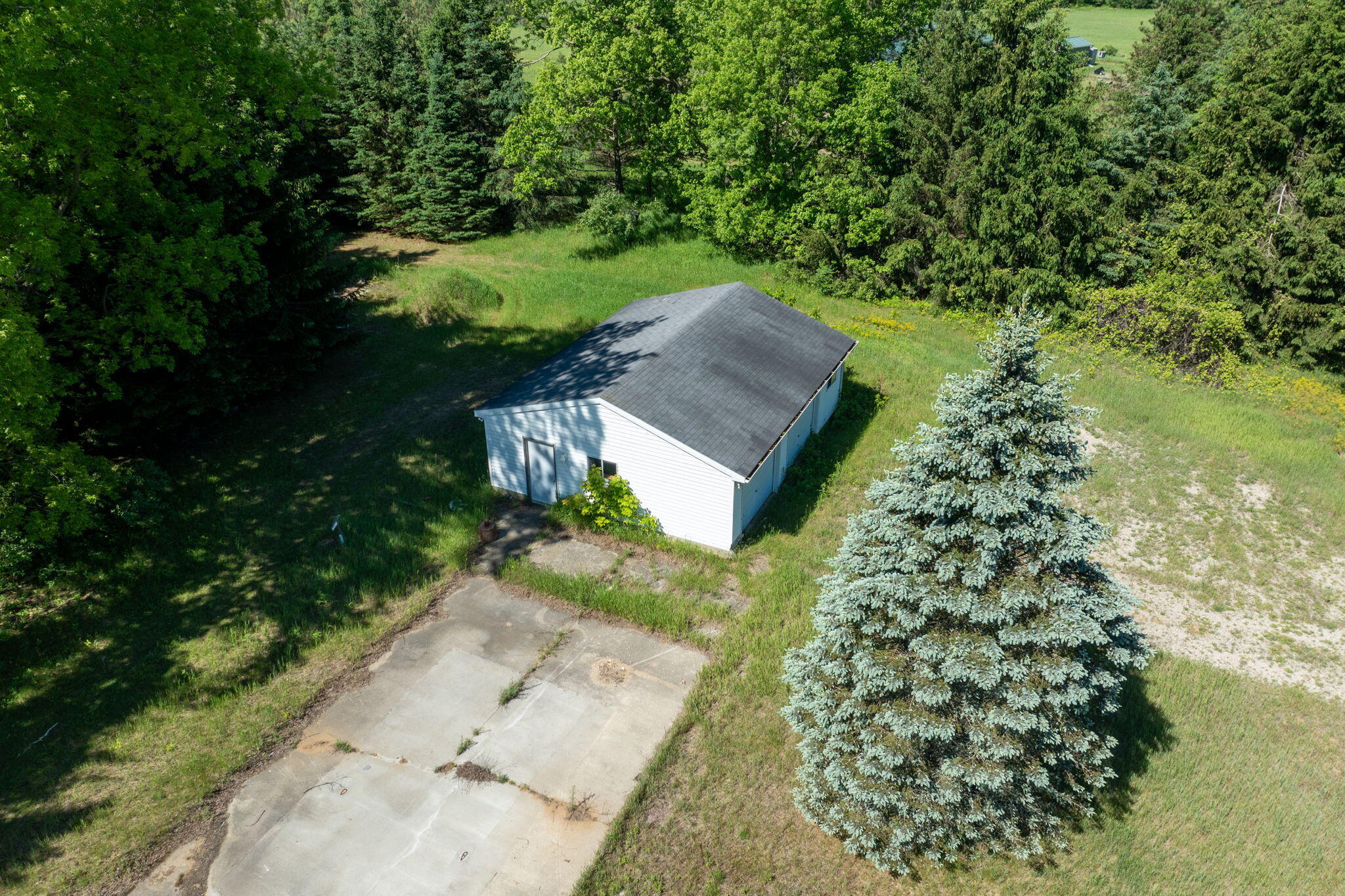 Property Photo: 7491 W Battle Road MI 48632