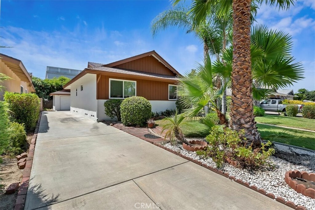 Property Photo:  2522 8th Street  CA 91750 