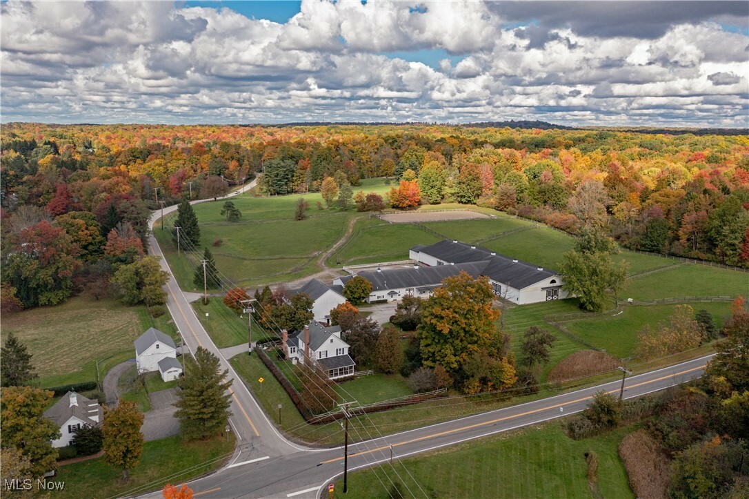 Property Photo: 13829 County Line Road OH 44022