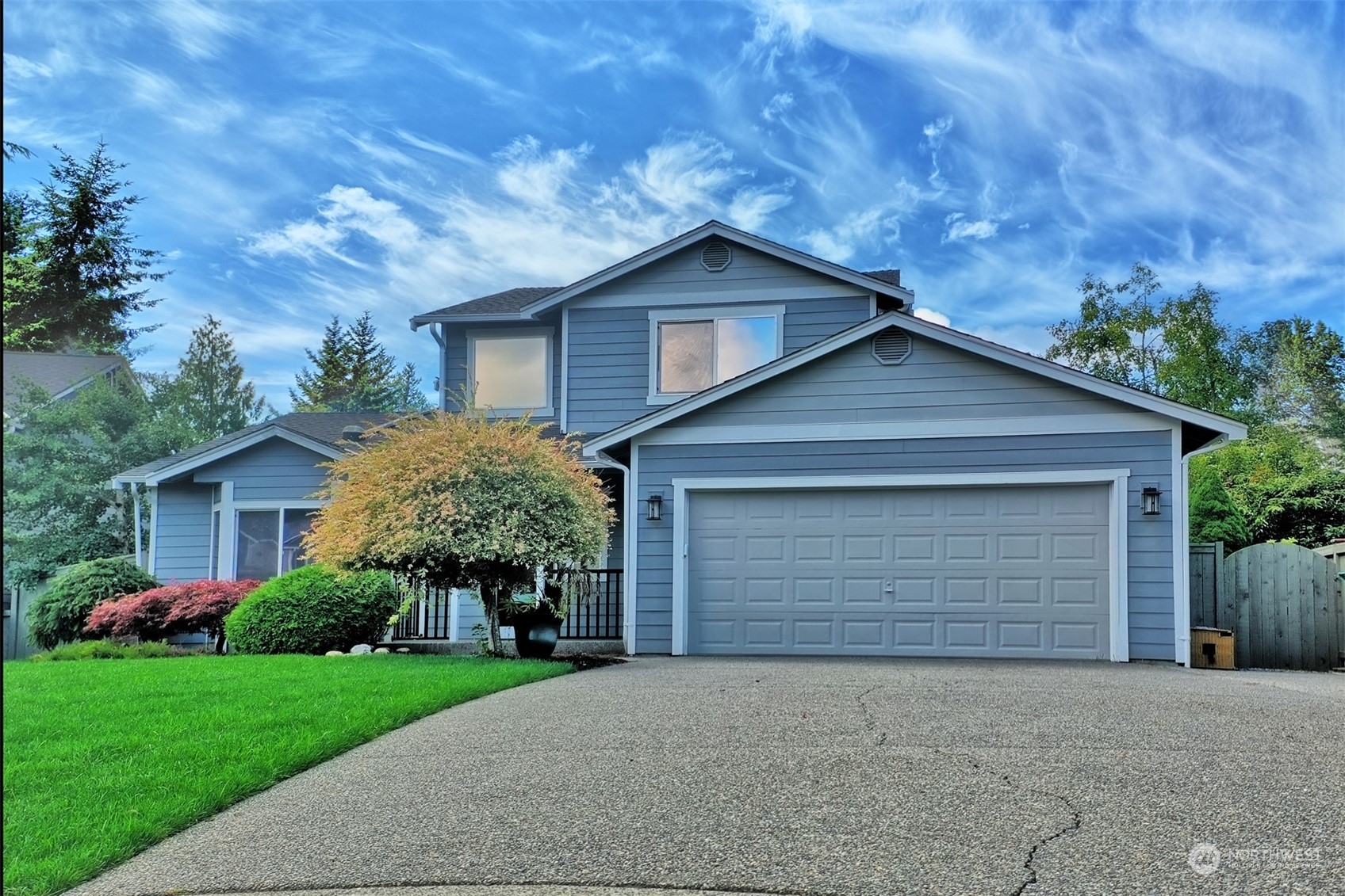 Property Photo:  506 Dogwood Court  WA 98252 