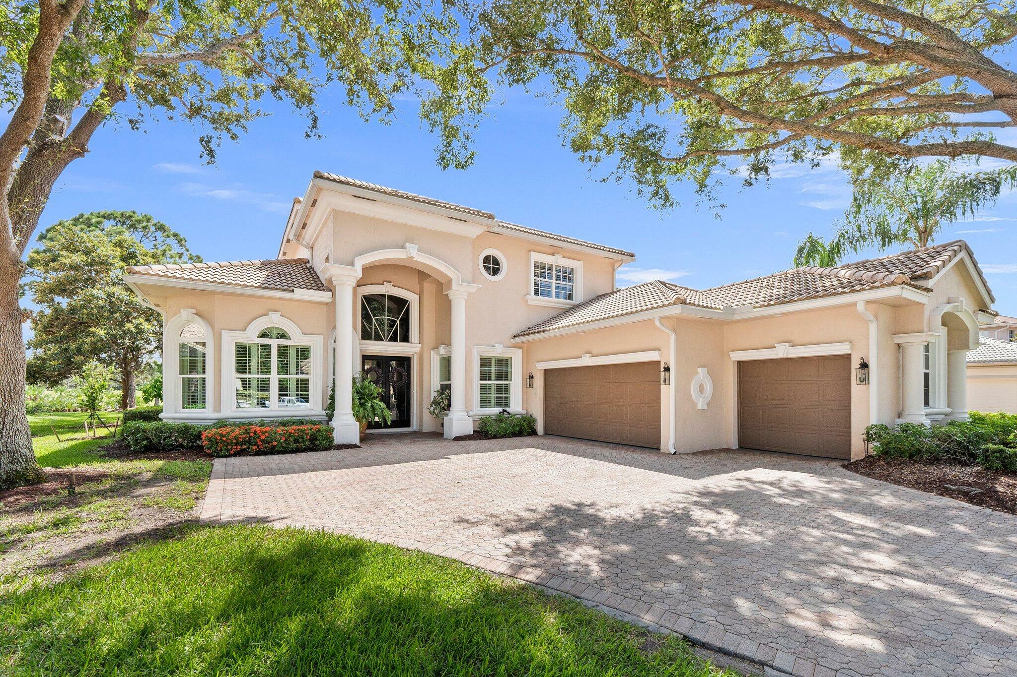 Property Photo:  10109 Spyglass Lane  FL 34986 